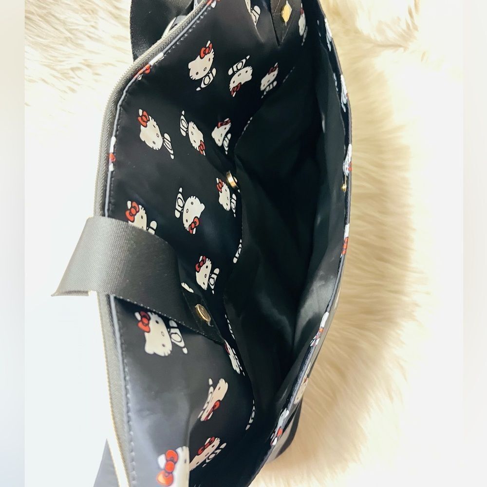 Hello Kitty Tote Bag - Picture 3 of 5